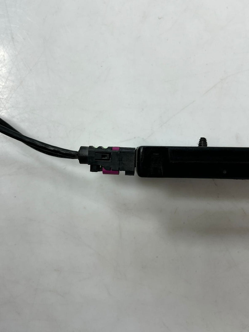 2015-2018 BMW X4 2.0L or 3.0L Diversity Antenna Amplifier 9291374 OEM