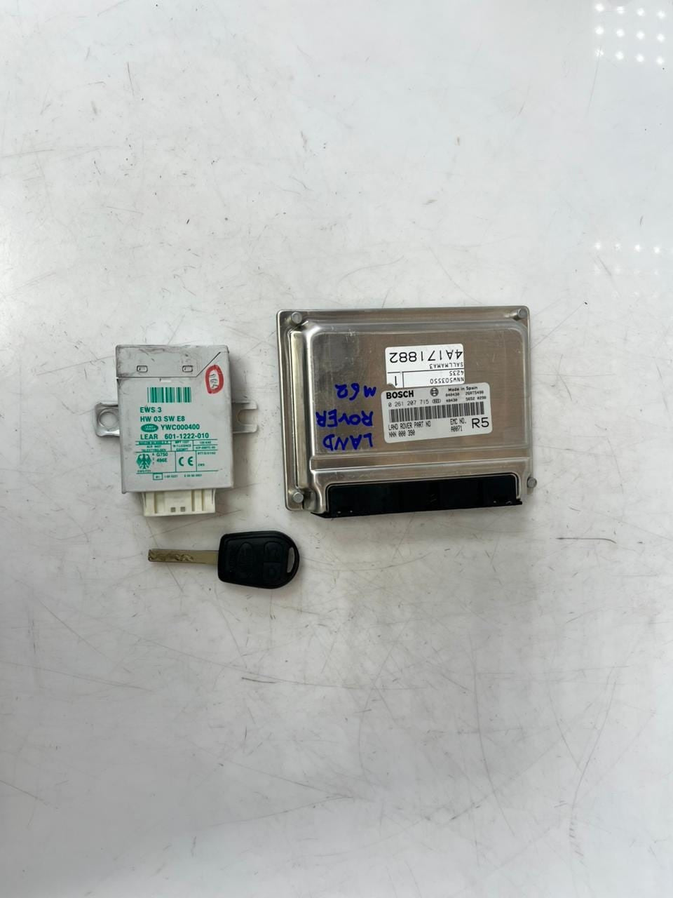 2003-2005 Land Rover Range M62 Rover Engine Control Unit NNN000390 OEM
