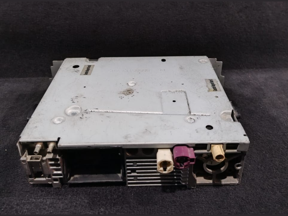 BMW 1 2 3 4 SERIES F2X F3X STEREO RECEIVER MULTMEDIA PLAYER HEAD UNIT - 9139913