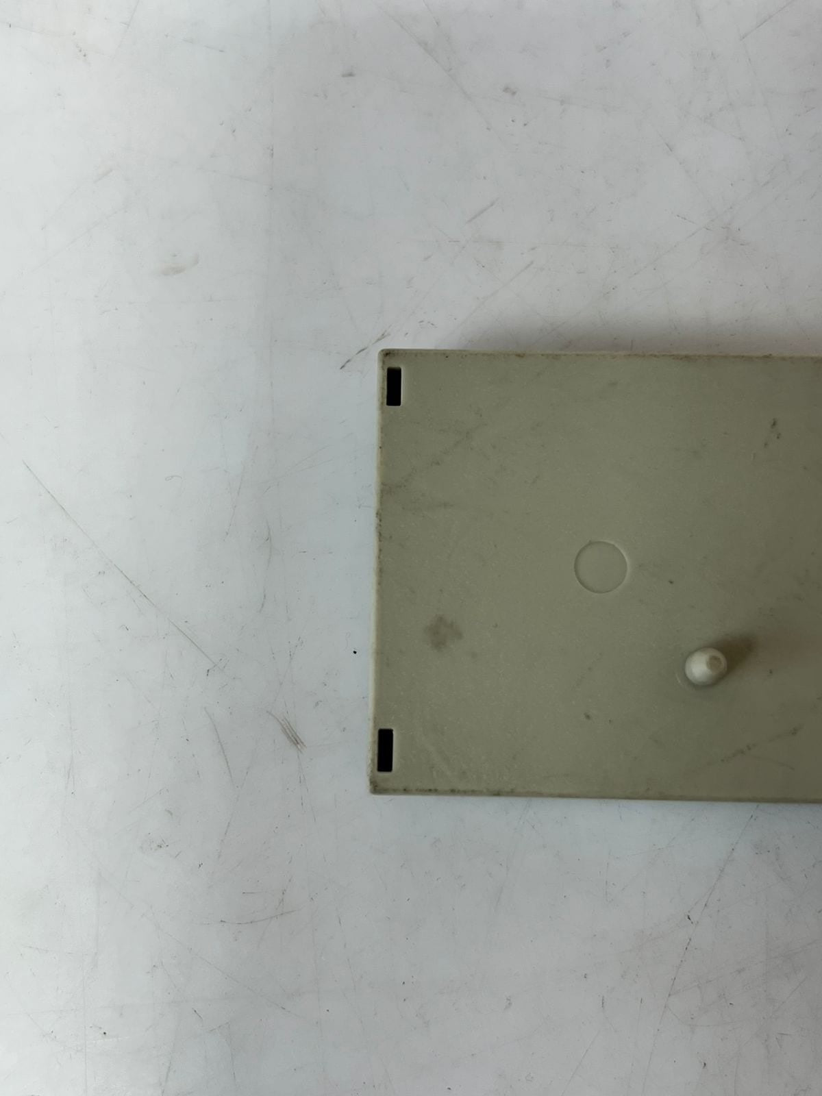2007 BMW E60, E61, E90, E91, E92, E93 Antenna Module Radio Control Unit 9117116