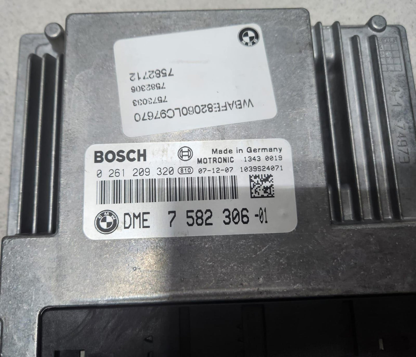 2006-2009 BMW X5 4.8I Engine Control Unit 7582306 N62N ECU SET RHD
