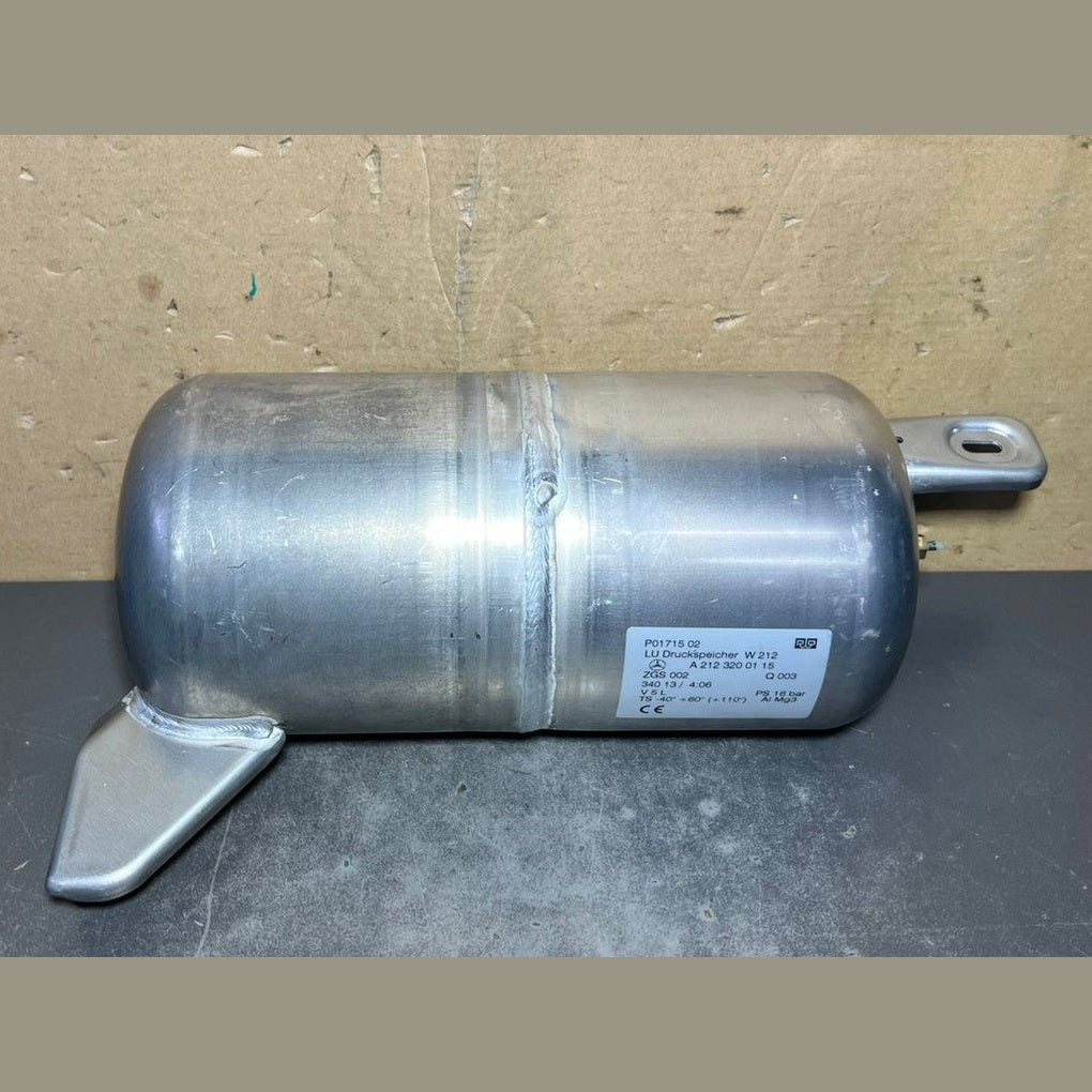 10-16 Mercedes W212 E-Class Air Suspension Pressure Reservoir Tank A212 3200115
