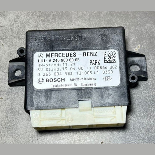 13–17 Mercedes W246 CLA / B-Class Parking Sensor Control Module A246 9000005 OEM