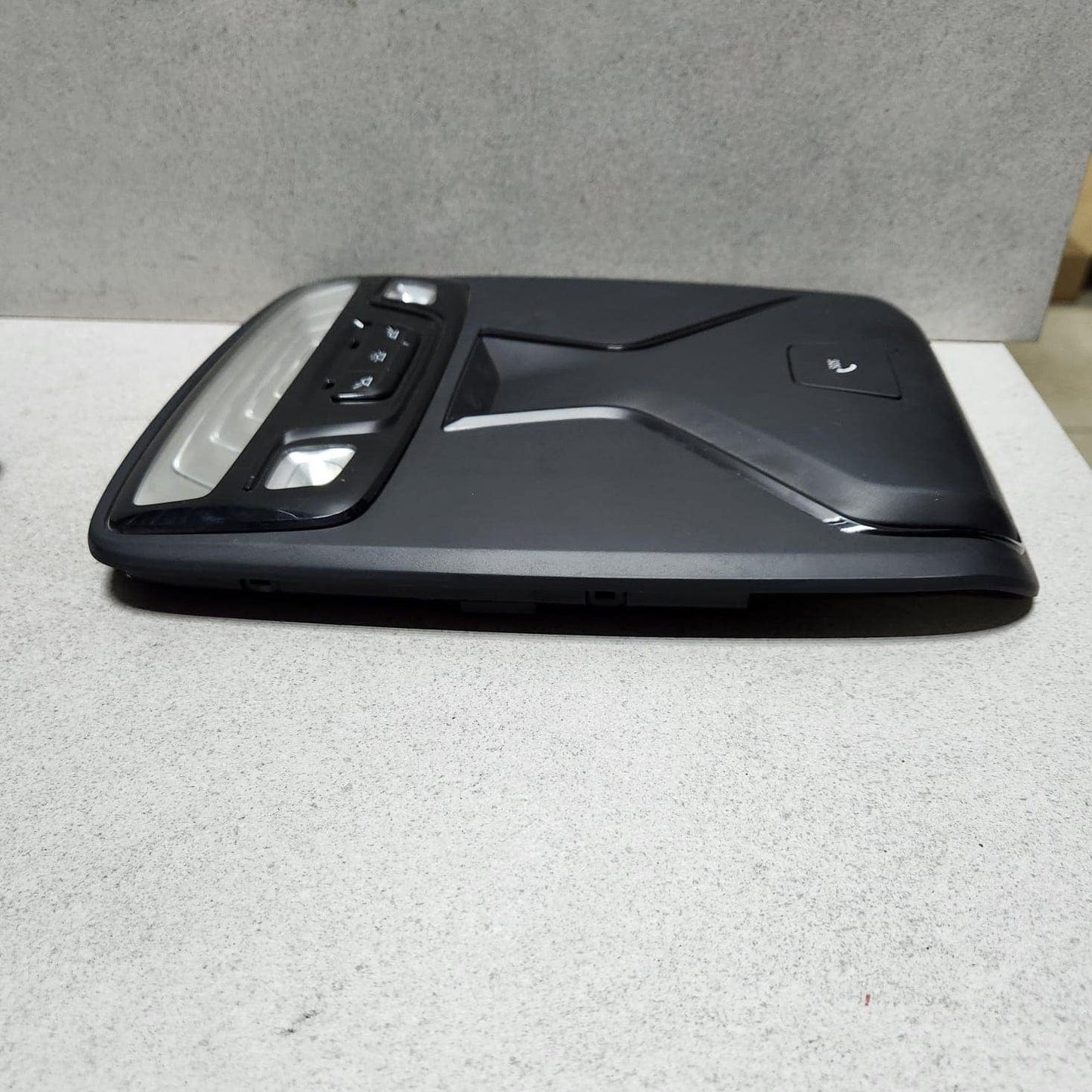 2018-2023 BMW X3 Interior Lighting Front 682901001 X3 G30 5 Series G26 