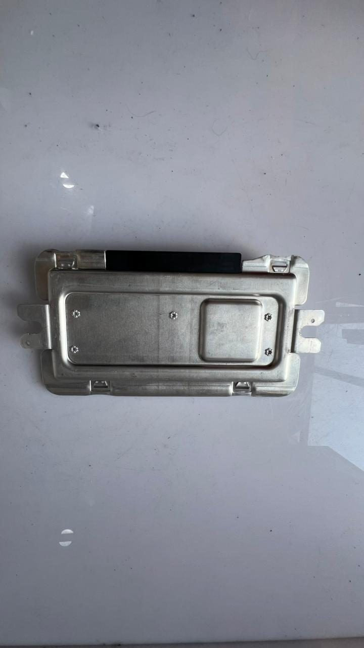 2009-2015 BMW 535i Suspension Control Module 6859724 F02 F04 F06 F10 F11 F12 F13