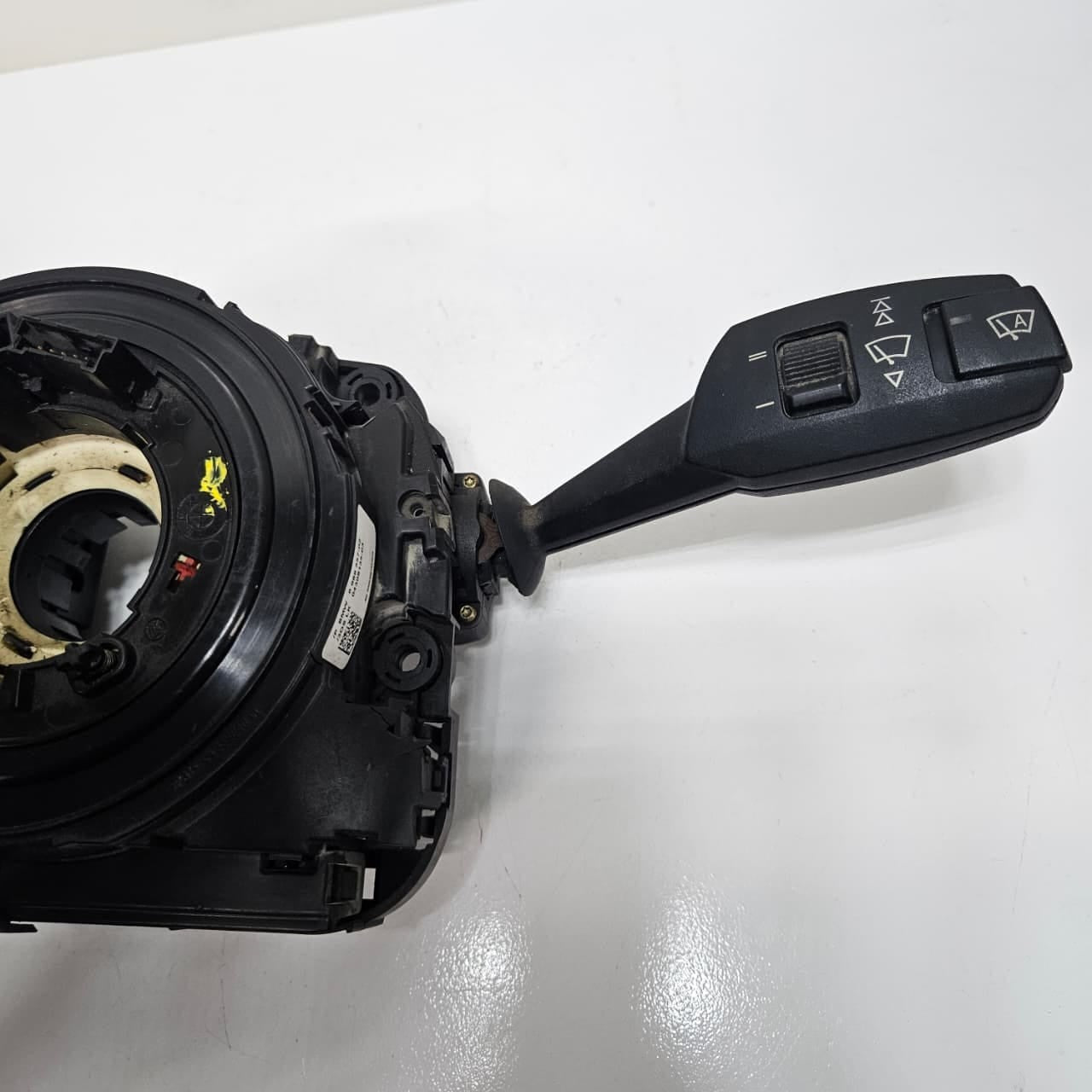 OEM BMW E81, E87 E91 Switch Cluster Steering Column 6989586