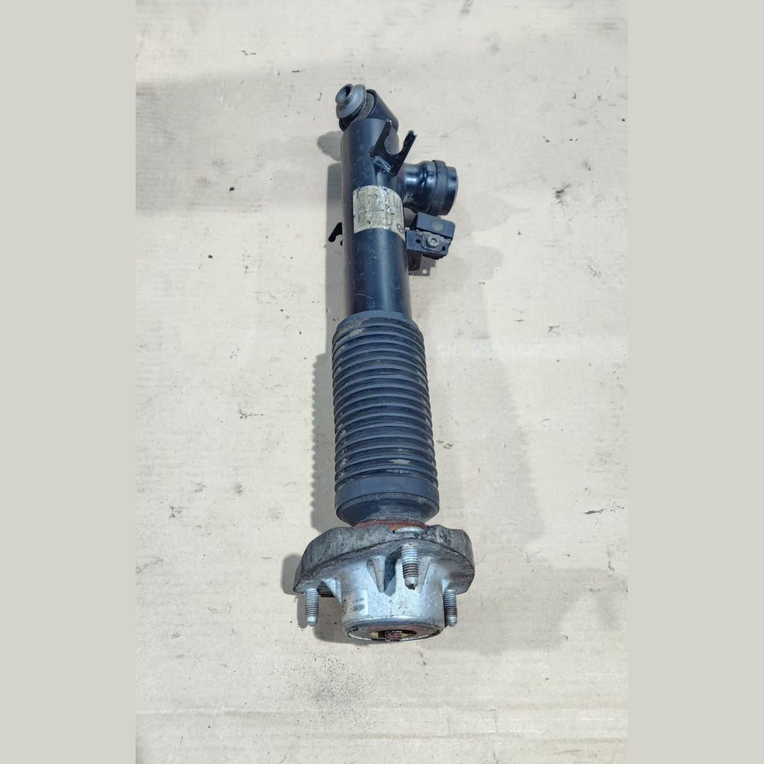 2013 BMW X5 Shock Absorber Rear Left 6863175 X5 F15 and X6 F15