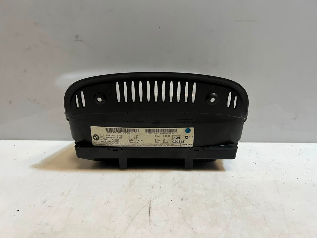 2007 BMW6 Series E63 650i 8.8" Navigation Display Monitor Screen 9114356 OEM