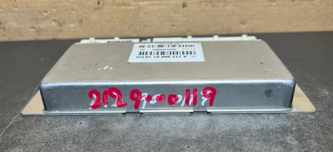 10-14 Mercedes W212 E-Class Air Airmatic Suspension Control Module A212 9000119