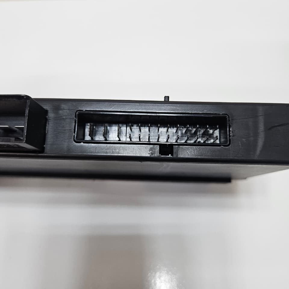 2011-2016 BMW M6 F12 F06 Body Control Module V12 9267460 OEM