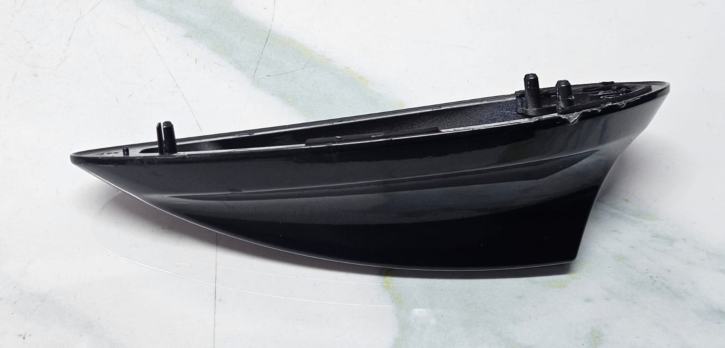2018 BMW 540d xDrive G11 G12 Roof Antenna Cover 9364621 OEM