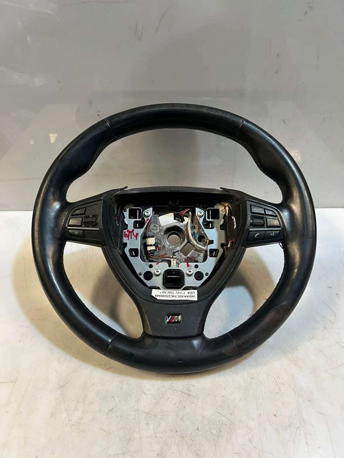 2011-2013 BMW 5 Series F10 F01 F02 F03 F04 F06 F07 535i Steering Wheel 6165700