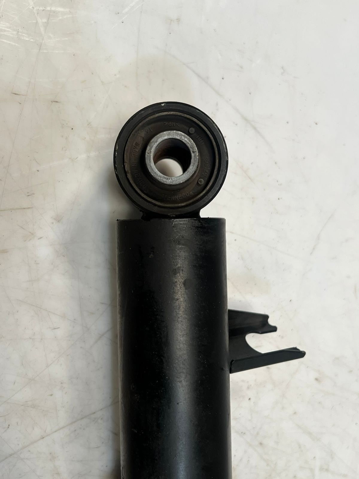 2014-2018 BMW X5 F15 X6 F16 Rear Shock Absorber RIGHT DRIVE SIDE 6867866 OEM