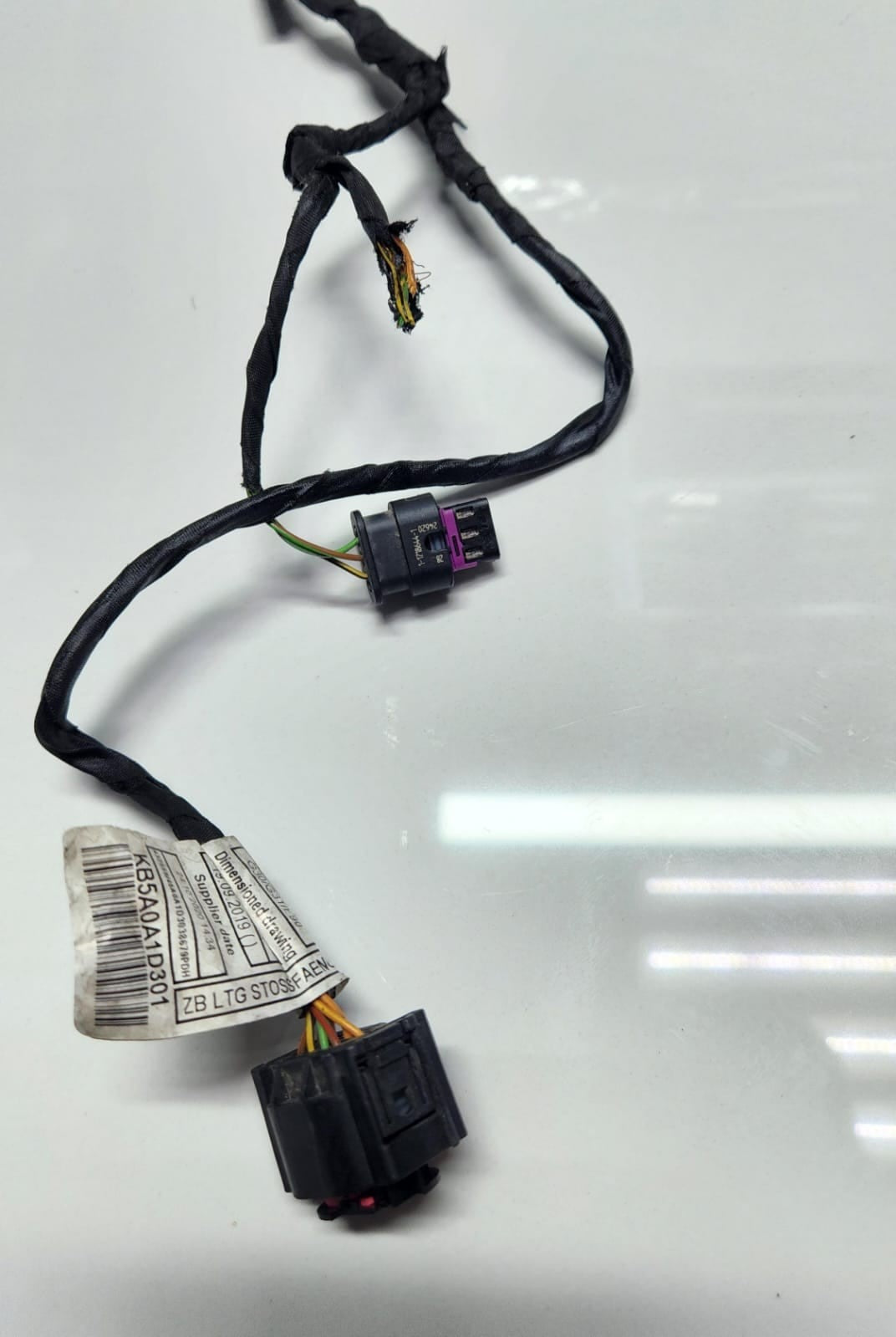 2021-2023 BMW M5 Rear Bumper Parking Sensor Wiring Harness 5A0A1D3 