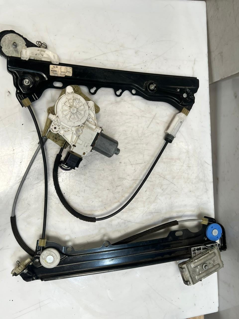 2012 BMW Z4 E89 sDrive 20I Window REGULATOR Motor Front Left 6952085 OEM