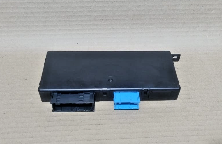 BMW 5 6 SERIES F06 F13 F10 F07 GATEWAY CONTROL MODULE ECU 9321879