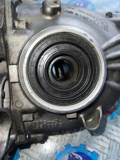 2012 BMW F06 F10 F12 F05 Rear Differential Gear Carrier 3.23 Ratio OEM 7584444