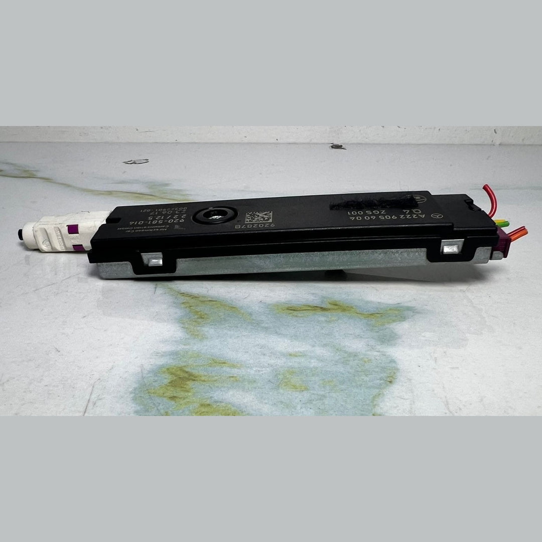 Mercedes Antenna Amplifier A2229056004 W166, A-Class W176, and B-Class W246 CLA