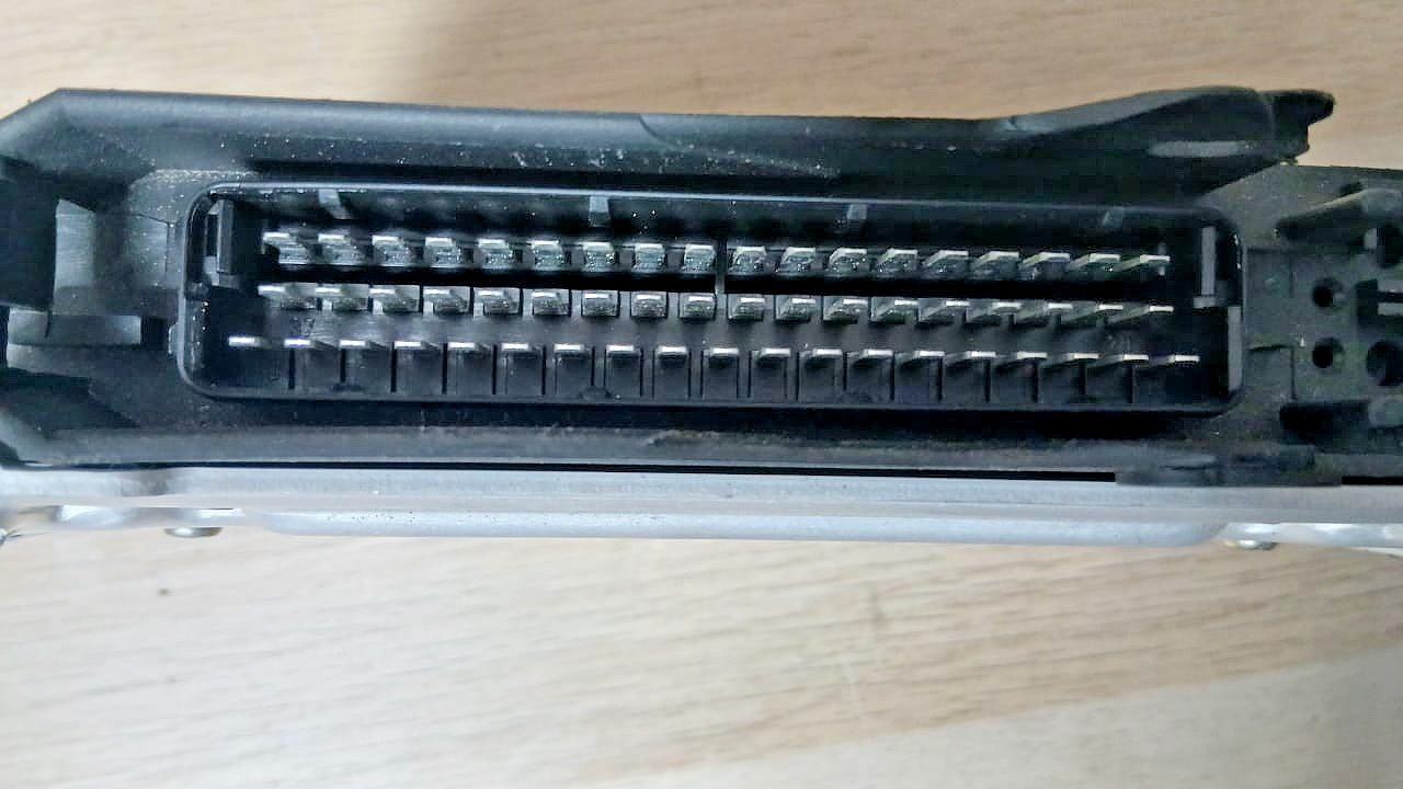 BMW M70 E32 ABS ASC Anti-Lock Brake Control Module ECU 1157673 OEM