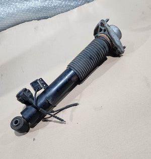 2014-2018 BMW X5 Rear Shock Absorber 6863176 X5 F15