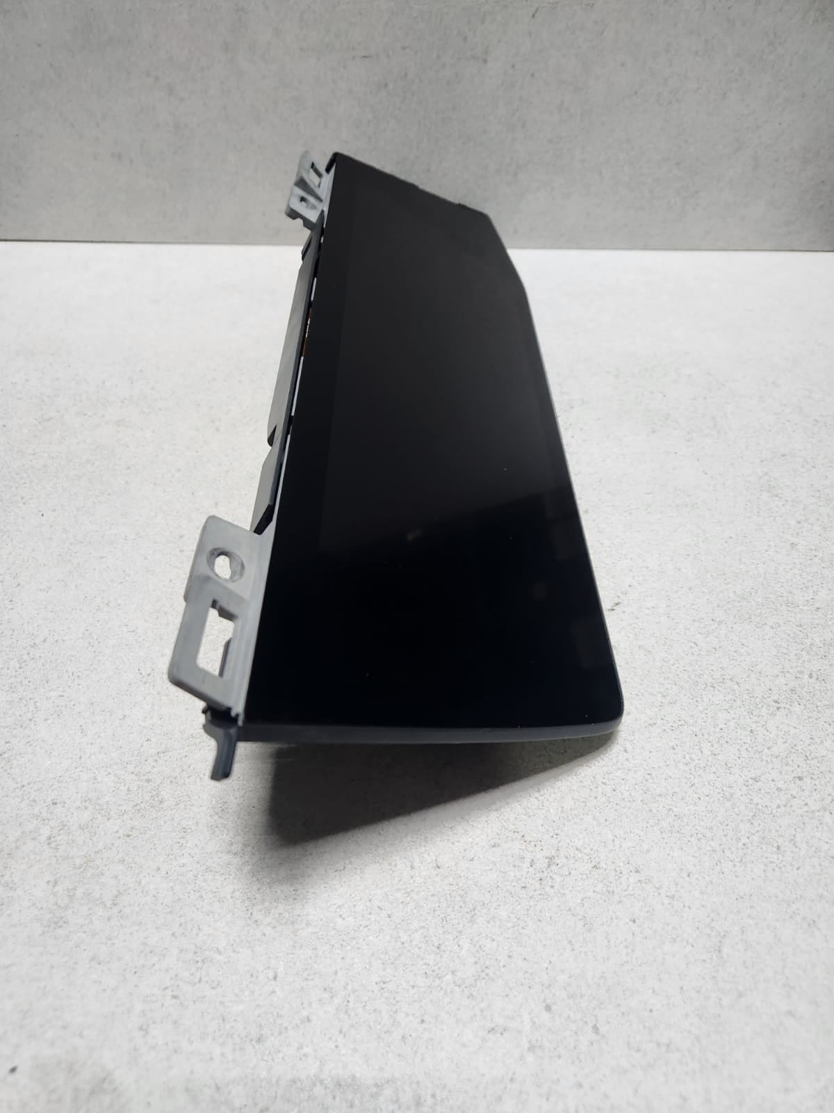 2019-2022 BMW X5 Central Information Display 8798732 X5 G05 X6 G06 and X7 G07