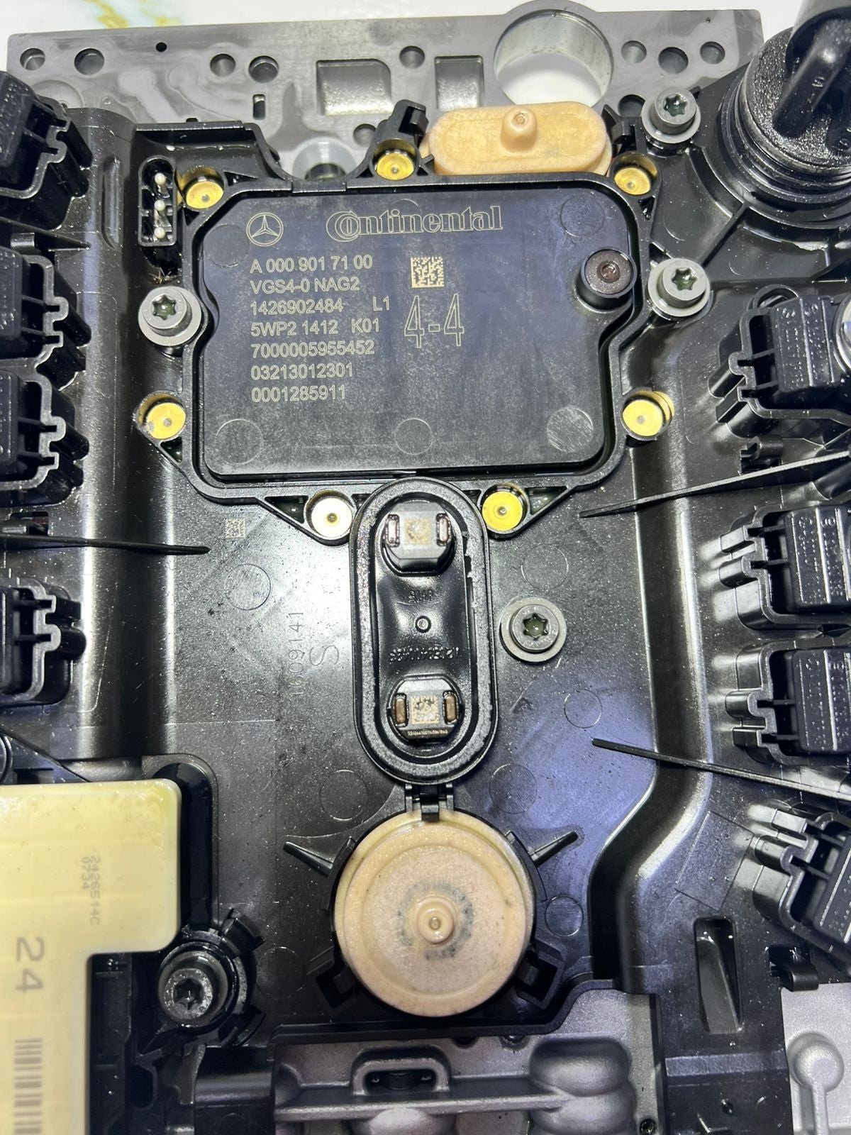 Mercedes W205 C300 VGS4 722.9 7G Transmission Conductor Plate TCU  Valve Body
