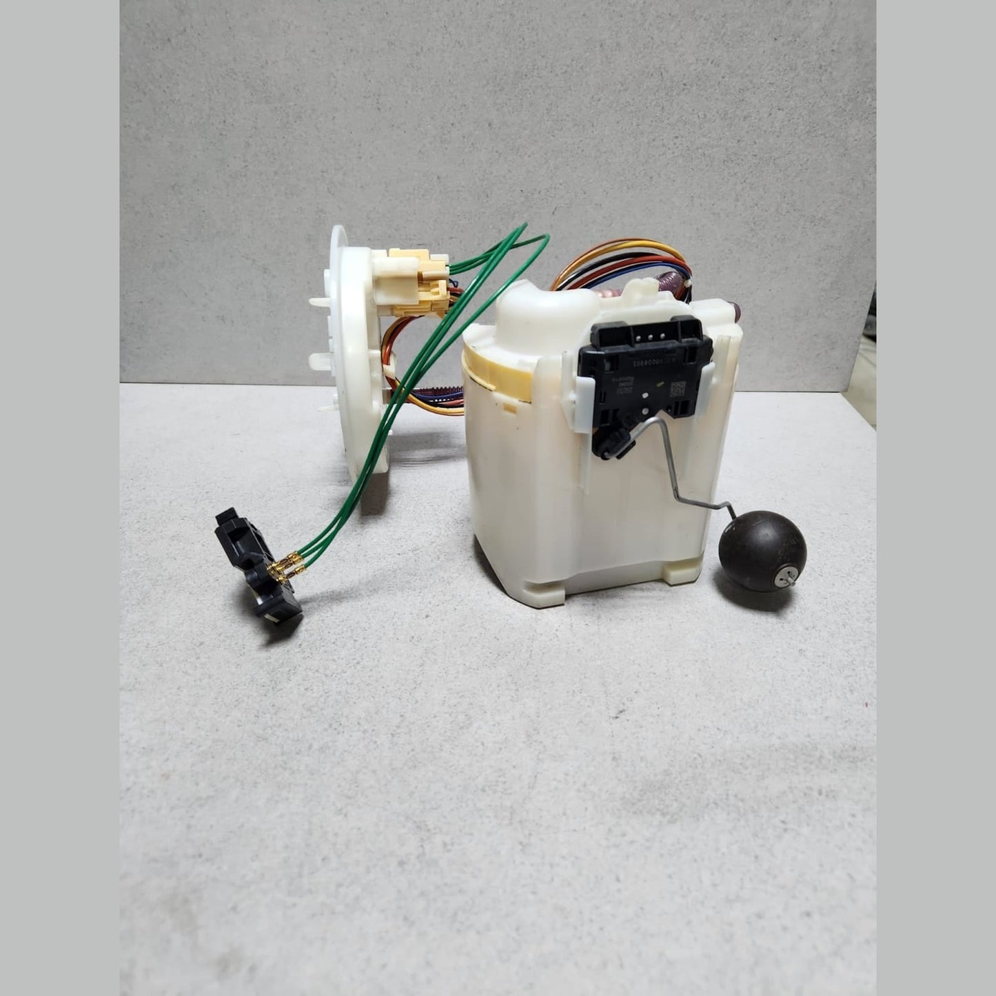 2020-2022 BMW 745e In-Tank Fuel Pump Assembly 7400699 740Le 745e 530e