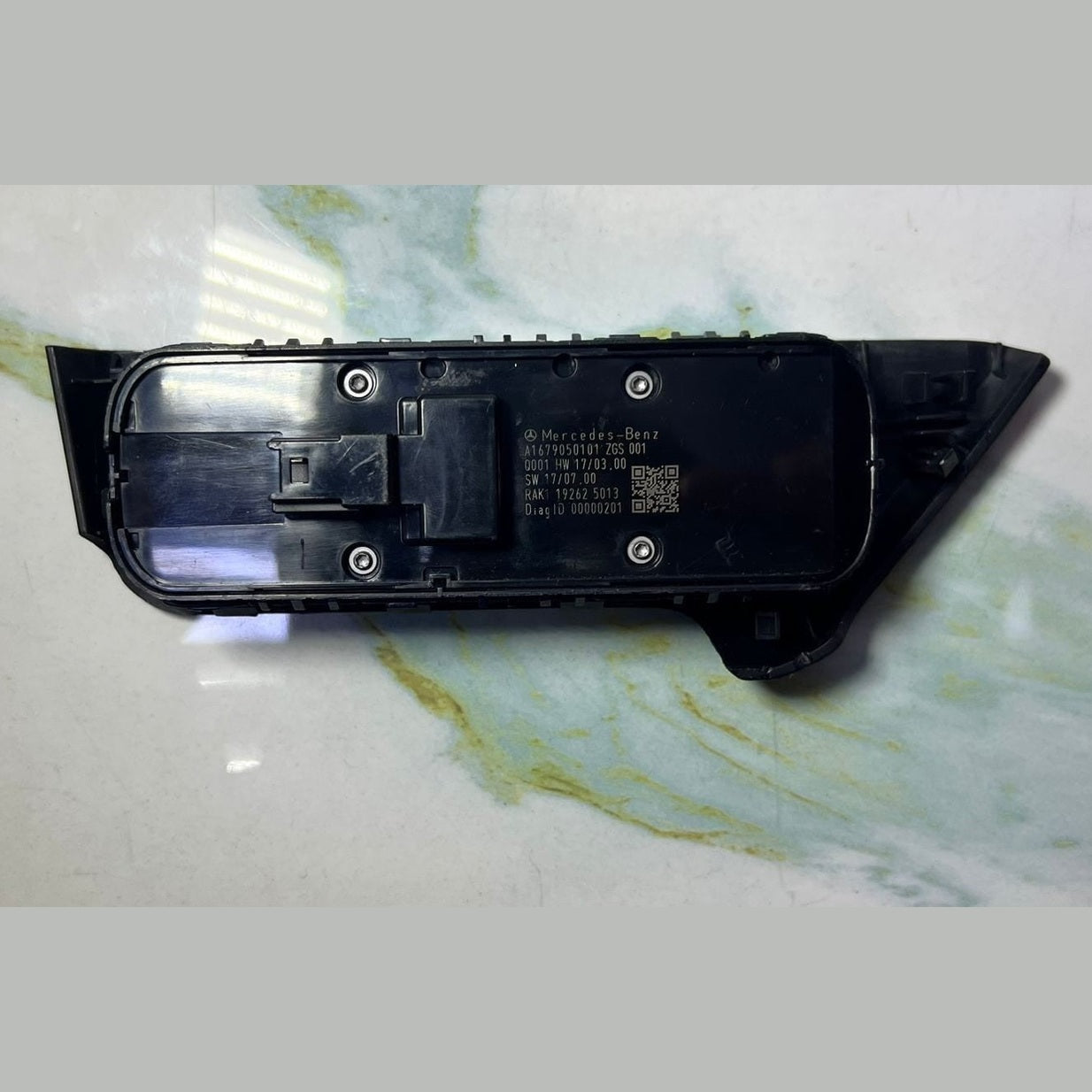19-20 Mercedes A220 Power Window Switch A1679050101 A-Class W177, G-Class W463, 