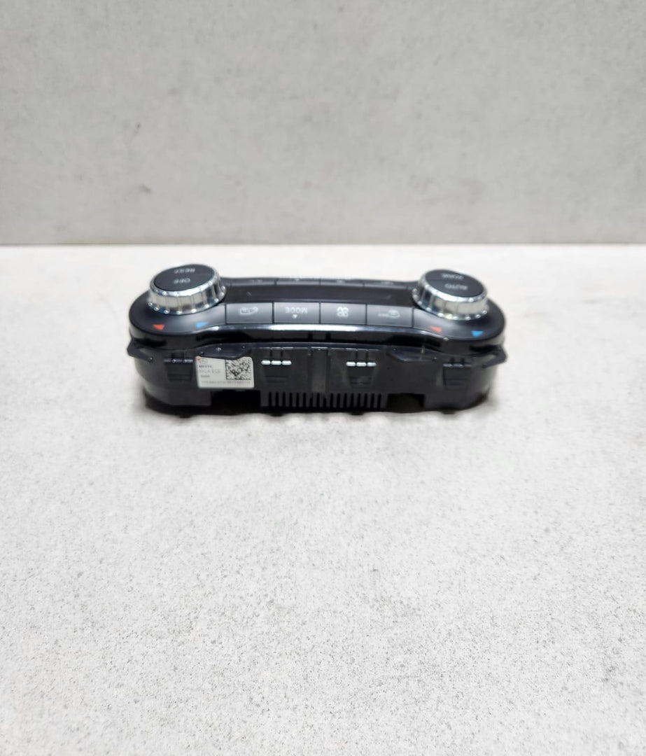 2015 Mercedes-Benz CLA180 Climate Control Panel A2469000715