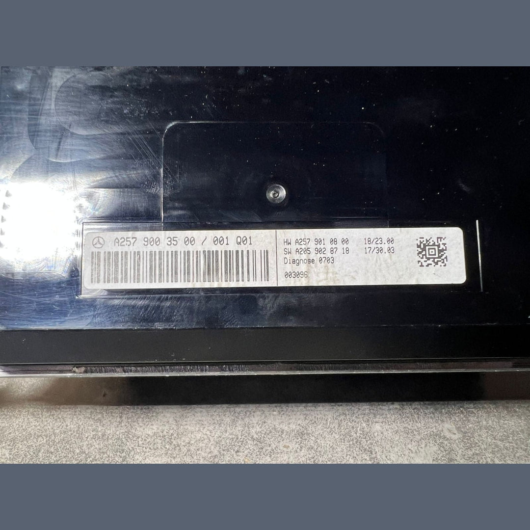17-21 Mercedes W213 CLS450 Dash Head-Up Display Monitor Unit A257 9003500 OEM