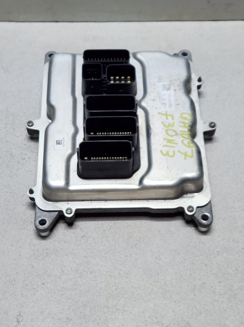 2012-2015 BMW 118i Engine Control Unit 8638198 F20 F30 OEM
