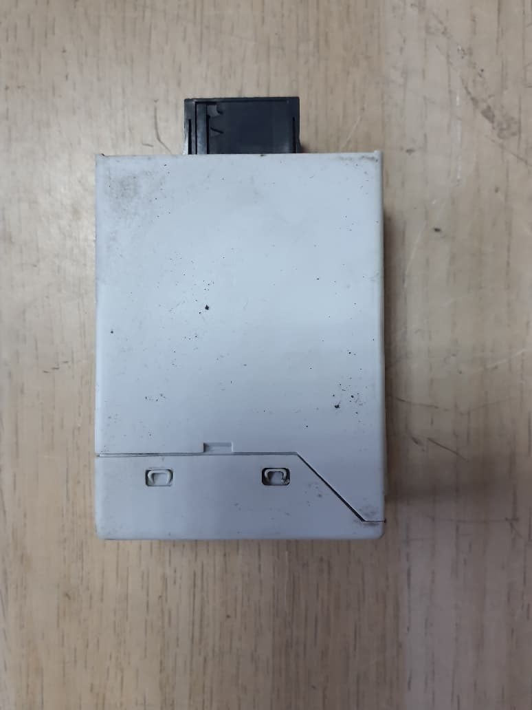 96-02 BMW Z3 Oil Level Temperature Sensor Control Unit 1438022