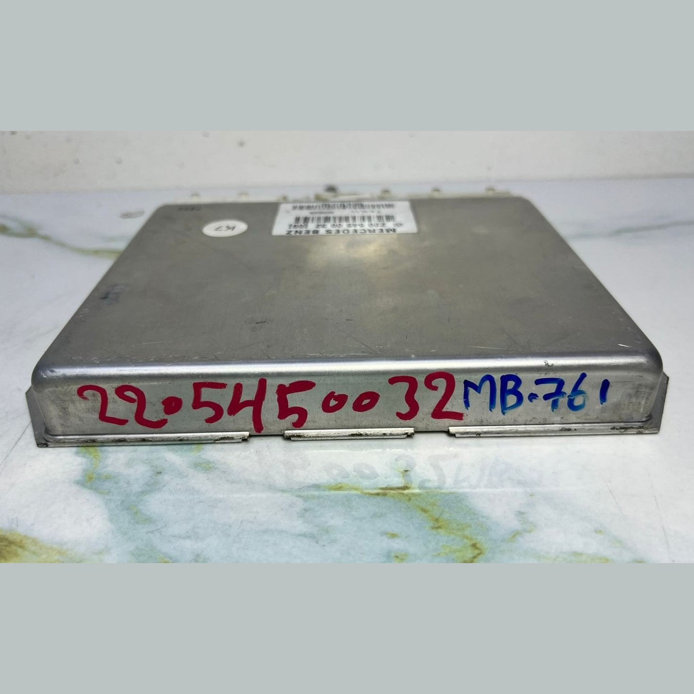 2000-2006 Mercedes S430 Air Suspension Control Module A2205450032 S-Class W220