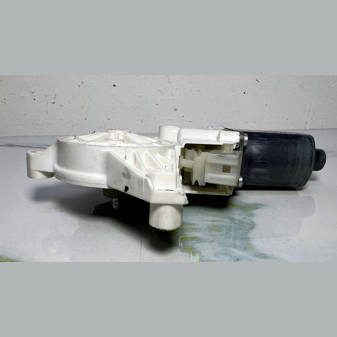 Mercedes Rear Lamp Combination A 166 906 02 01