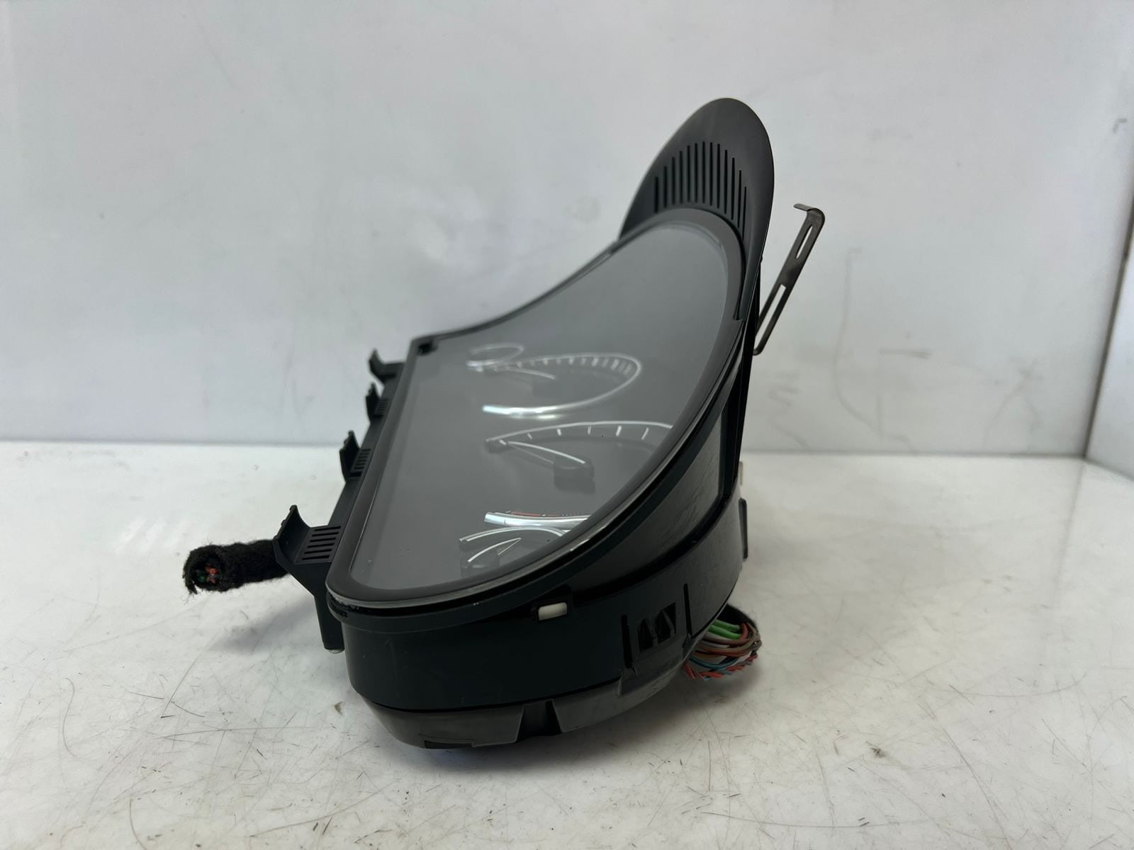2008 BMW 750i 7 Series F01 F02 F03 F04 SPEEDOMETER Instrument Cluster 9214725