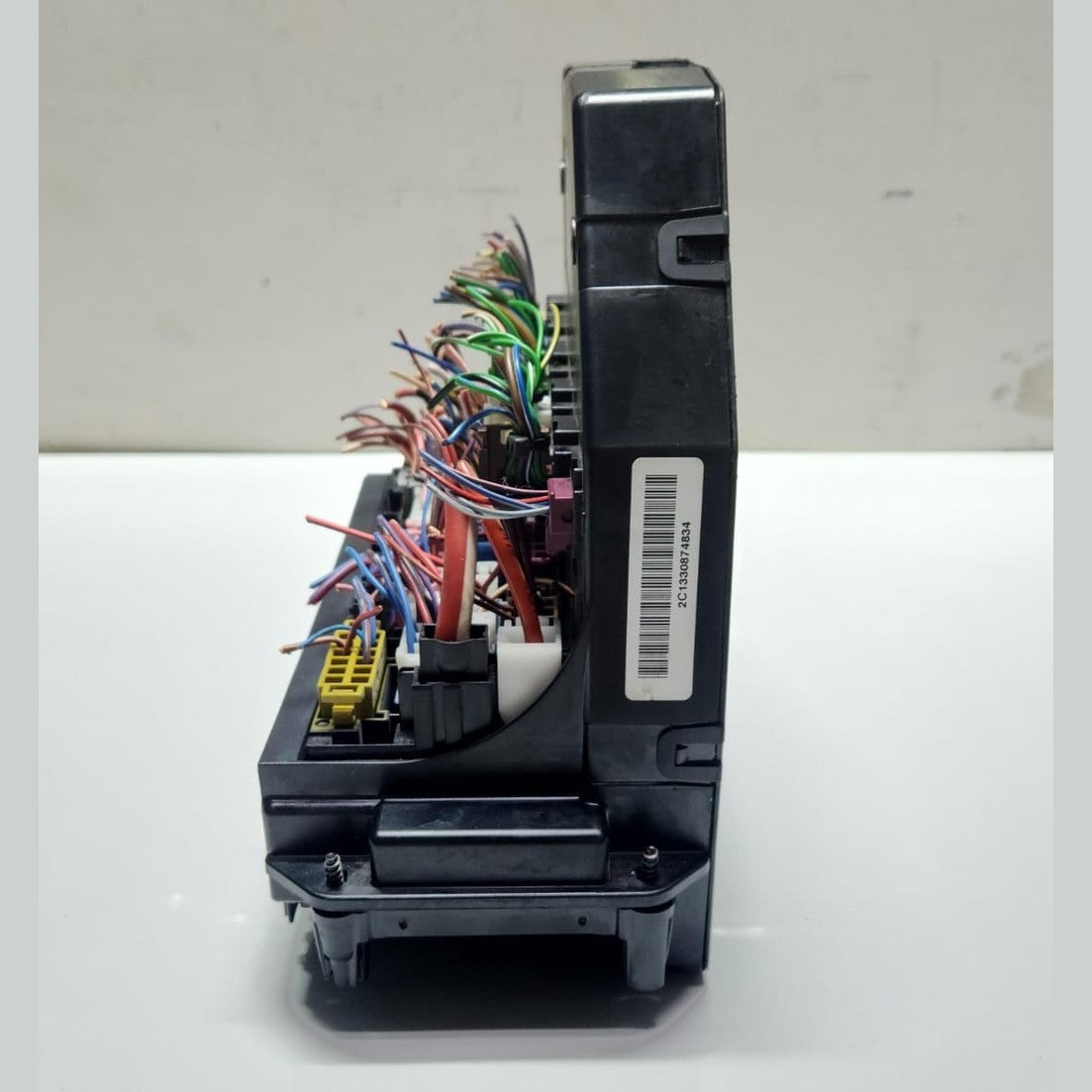 10-16 Mercedes-Benz W212 W204 Front SAM Module Relay Fuse Box A212 9006624 OEM