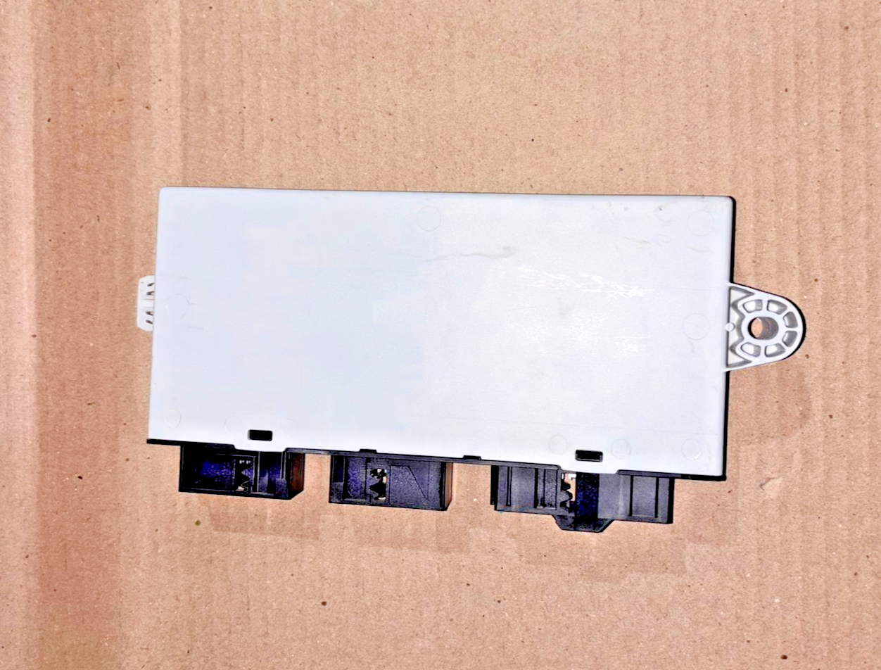 BMW 5 SERIES F02  F10 550I N63 ENGINE CONTROL UNIT  ECU KIT WITH KEY  8610680