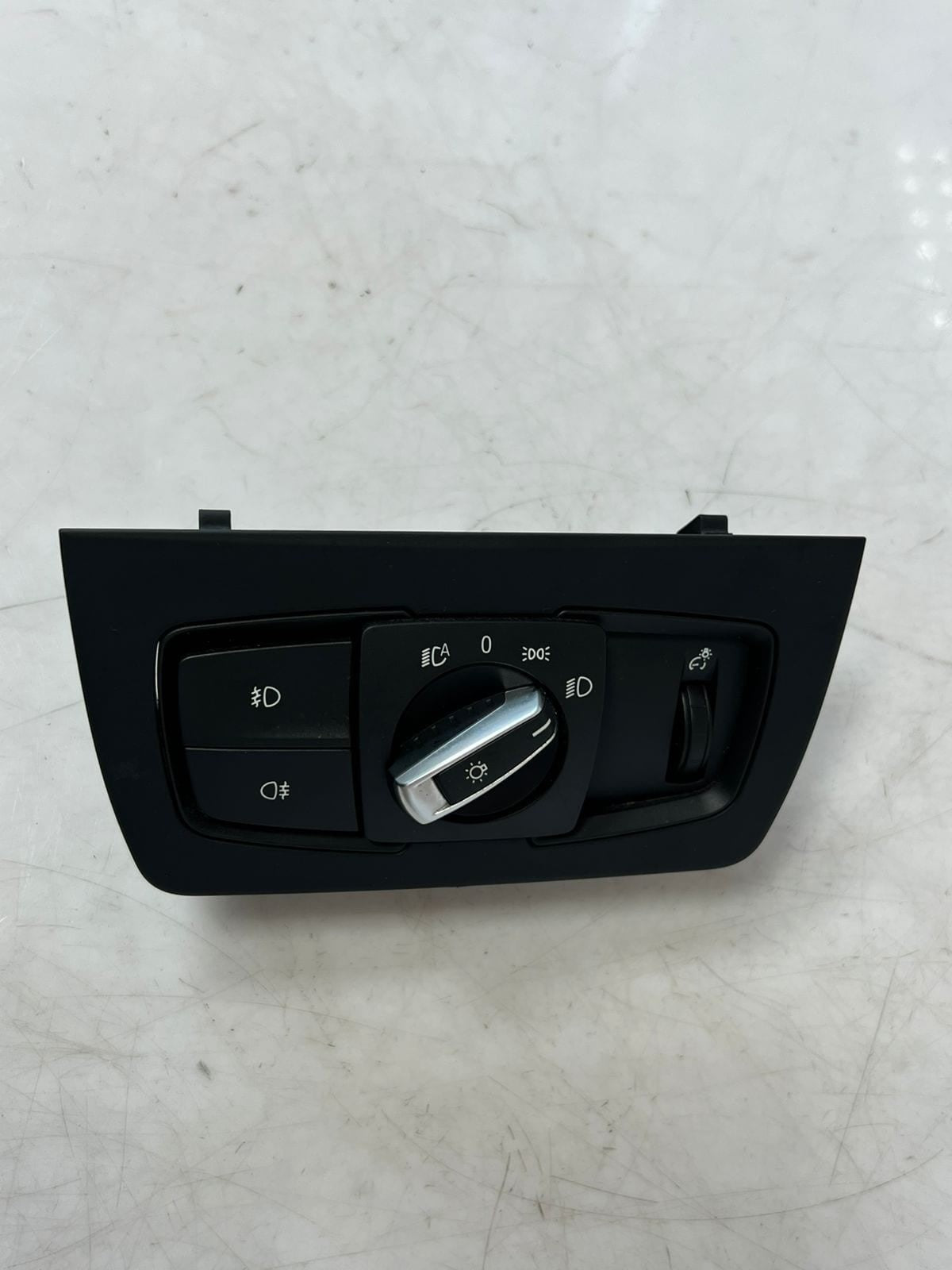 BMW 1' F20 F21 F22 F23 F30 F31 F32 F36 F48 Headlight Control Switch 9265303 OEM