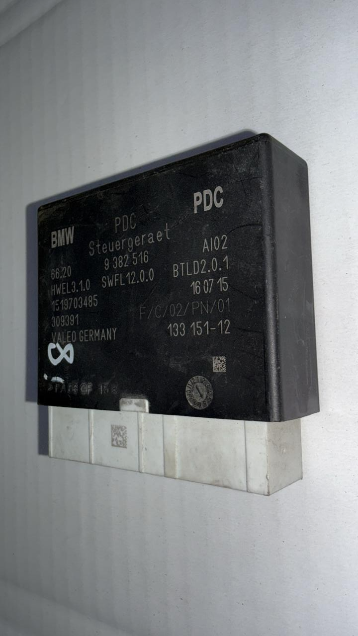 BMW PDC MODULE I8 9382516 2015 2016 BMW I3 - PDC / PARK Distance Control