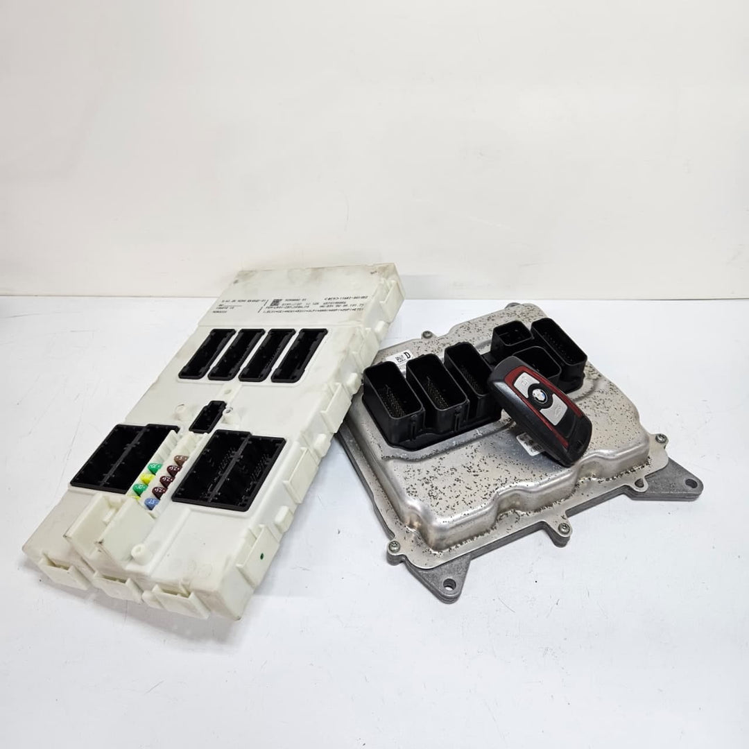 2014-15 BMW 3 5 Series F30 F31 520i N20 Engine Control Unit DME Key Set 7646763