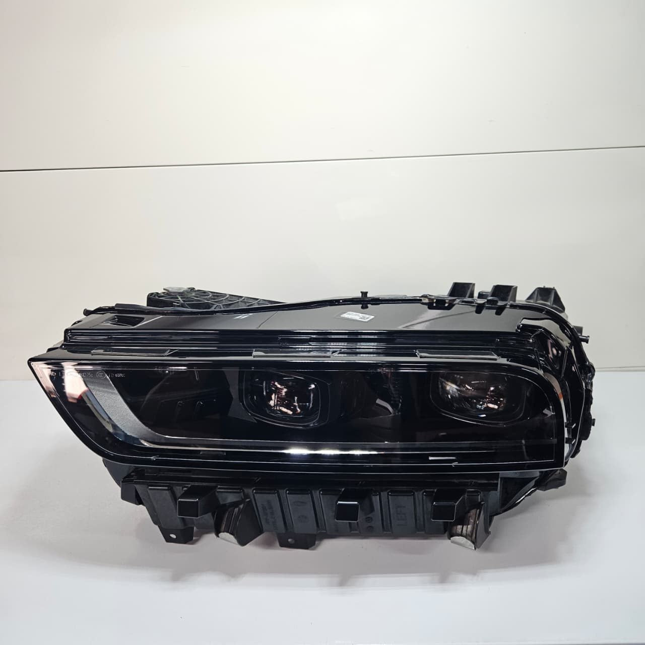 2022-2026 BMW X7 Series G07 models Left side LED HEADLIGHT RHT US Spec 5A5F0E1