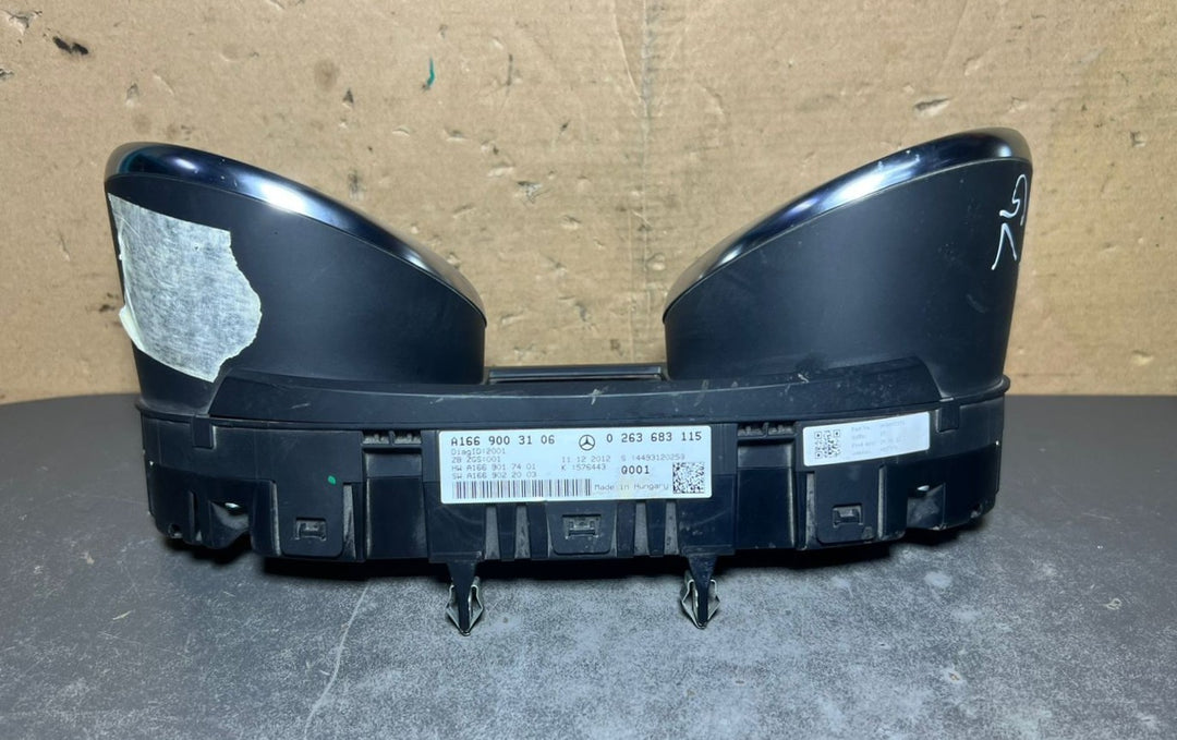 2013-2016 Mercedes-Benz W166 GL Instrument Cluster Speedometer A166 9003106 OEM