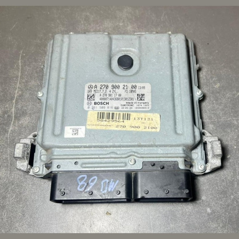 12-18 Mercedes W246 CLA GLA Engine Control Module Unit ECM ECU A270 9002100 OEM
