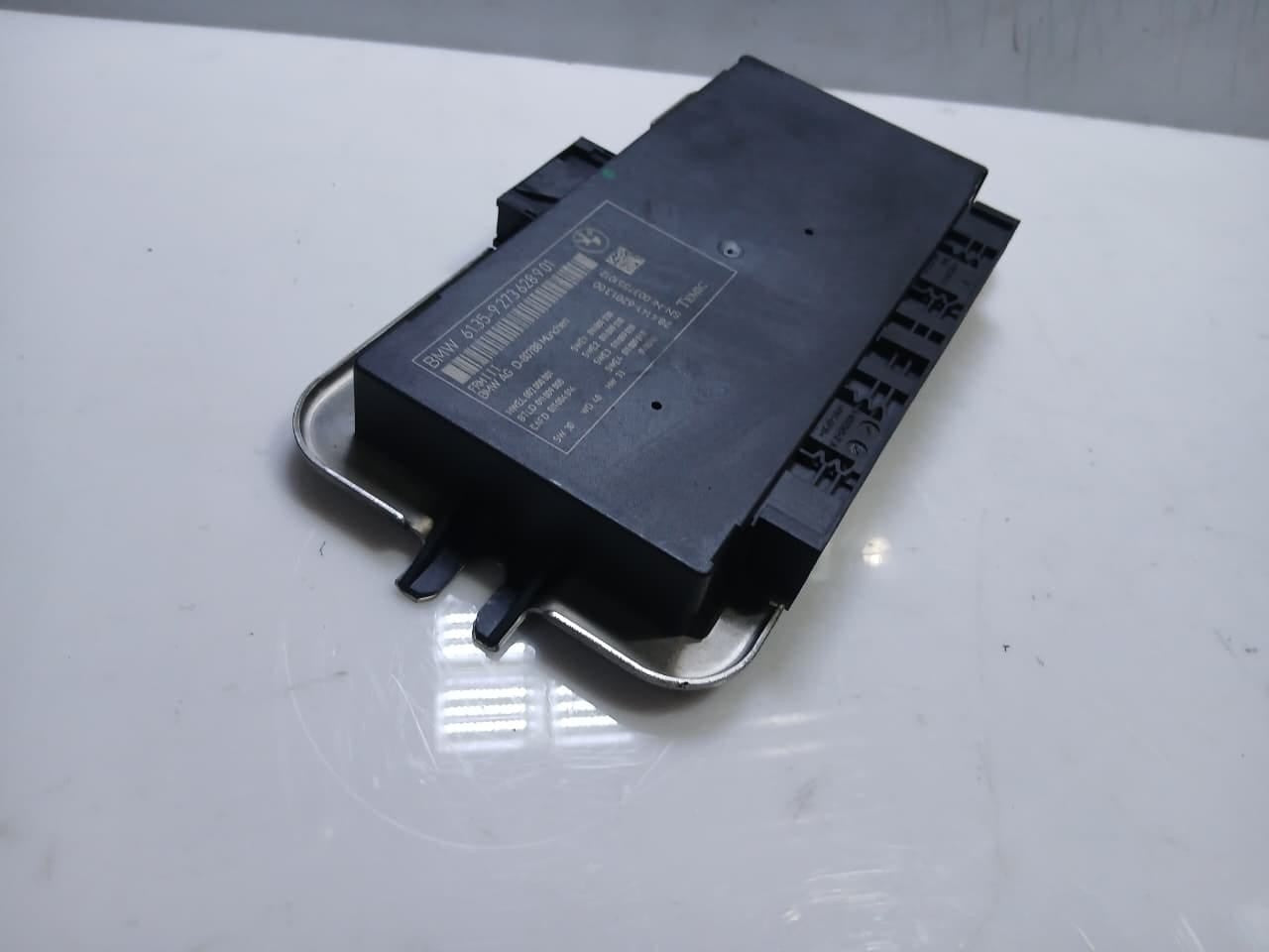 2011 BMW 5 Series F10 F11 F01 F06 F12 Light Control Module LCM 9273628 OEM