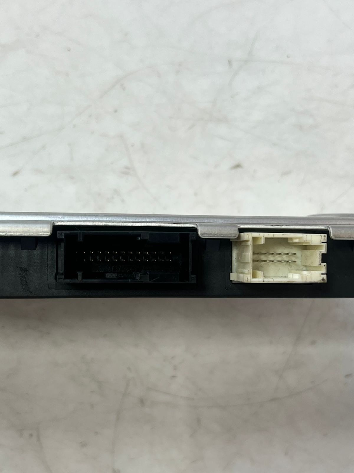 2011-16 BMW 528i 535i 550i 5' F10 F11 Footwell Light Control Module 9345373 OEM