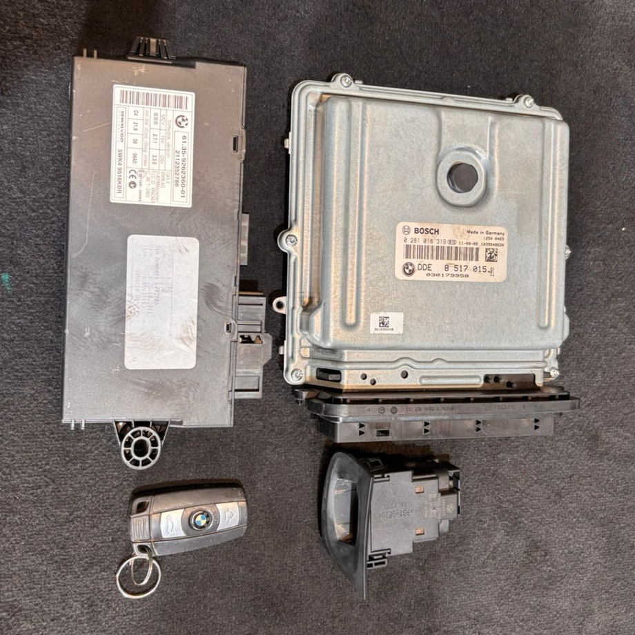OEM BMW X5 E70 X6 E71 30dX Diesel N57 ENGINE CONTROL UNIT  ECU SET DDE 8517015