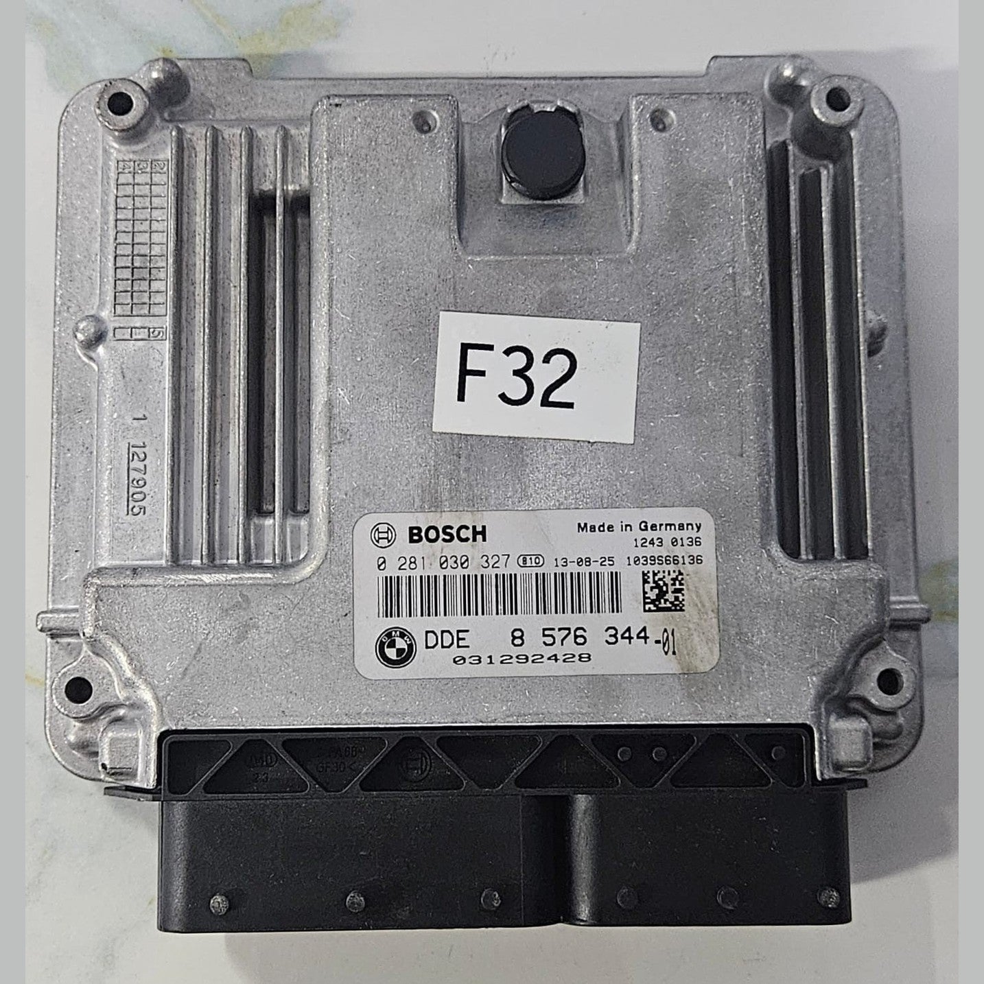 BMW F32 420d ECU Engine Control Unit Module 8576344