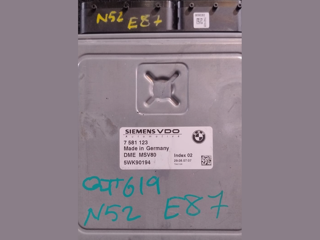 BMW E90/E92 E93 ENGINE DME CONTROL MODULE ECU P/N 7581123