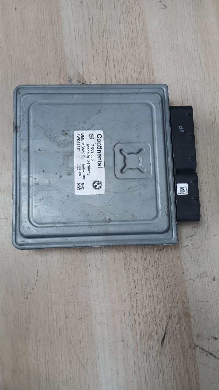 2008-2013 BMW 128i Engine Control Unit 7609656 ECU MSV80 E90 E60 N52N