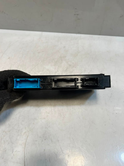 BMW 5 Series F10 F11 520d Body Control Module Junction Box 9244392 OEM